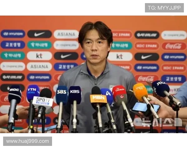 洪明甫东亚杯试探新阵容应对酷热挑战着眼B方案考察新人 洪明甫东亚杯试探新阵容应对酷热挑战着眼B方案考察新人